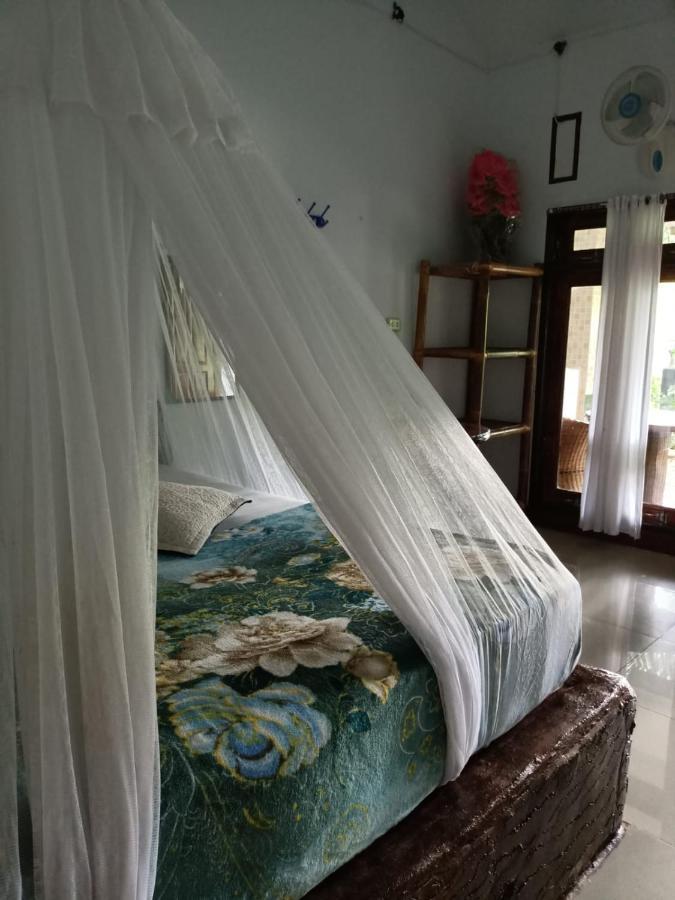 Brown Bamboo Guest House & Trekking Bukit Lawang Dış mekan fotoğraf