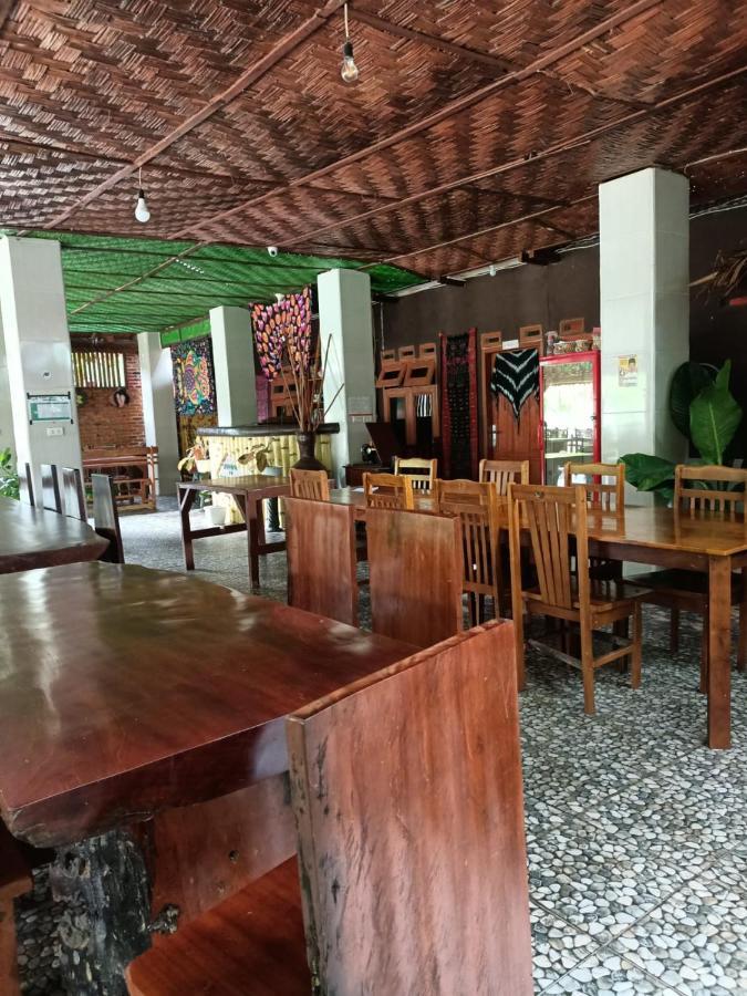 Brown Bamboo Guest House & Trekking Bukit Lawang Dış mekan fotoğraf