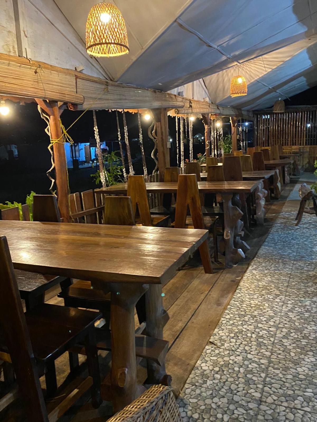 Brown Bamboo Guest House & Trekking Bukit Lawang Dış mekan fotoğraf